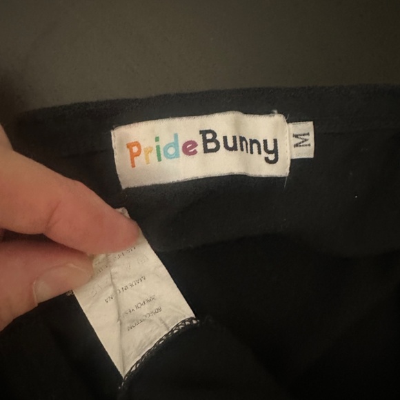 Pride Bunny T Shirt Medium Gently worn 80% cotton/20% polyester 20.5" armpits - Picture 5 of 5